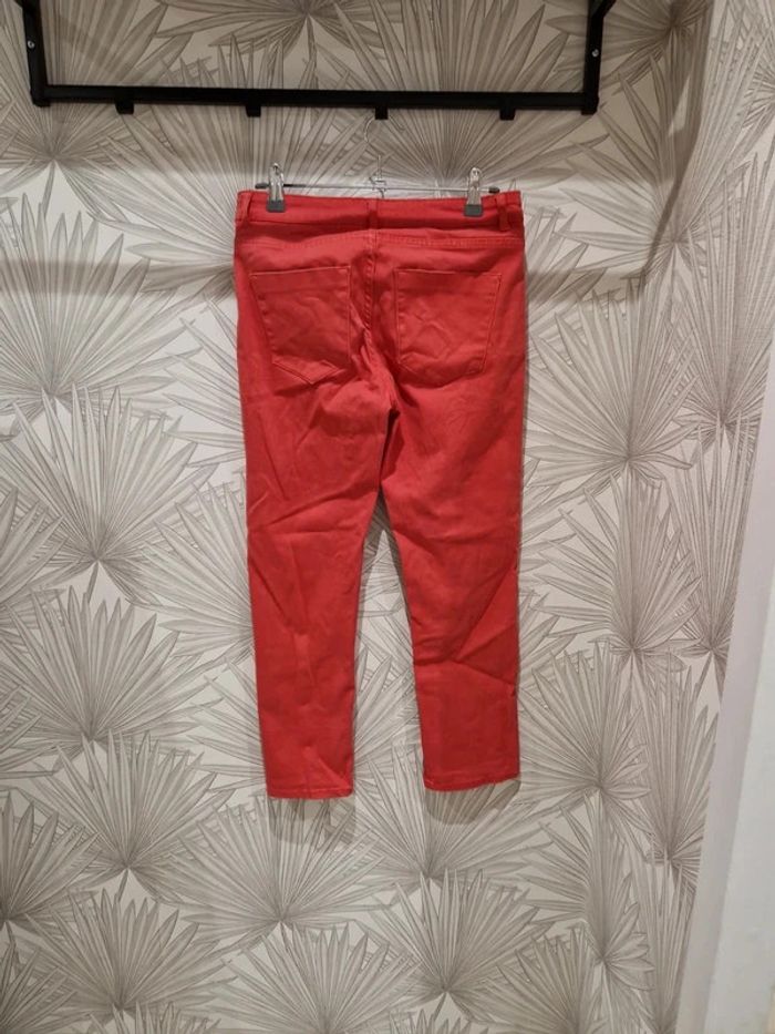 Joli pantalon slim Kiabi taille 36 - photo numéro 2