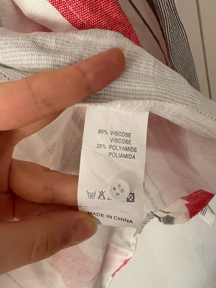 Chemise rayé blanche et rouge - photo numéro 4