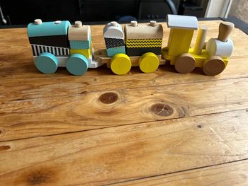 Petit train en bois