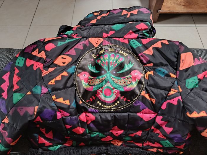 A saisir, doudoune fille taille 11/12 ans  ( Bien lire merci) - photo numéro 5