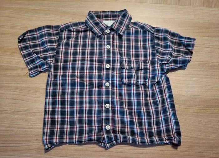 Chemise taille 18 mois (81 cm)