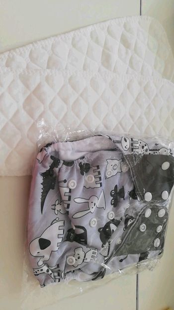 Couche lavable neuve