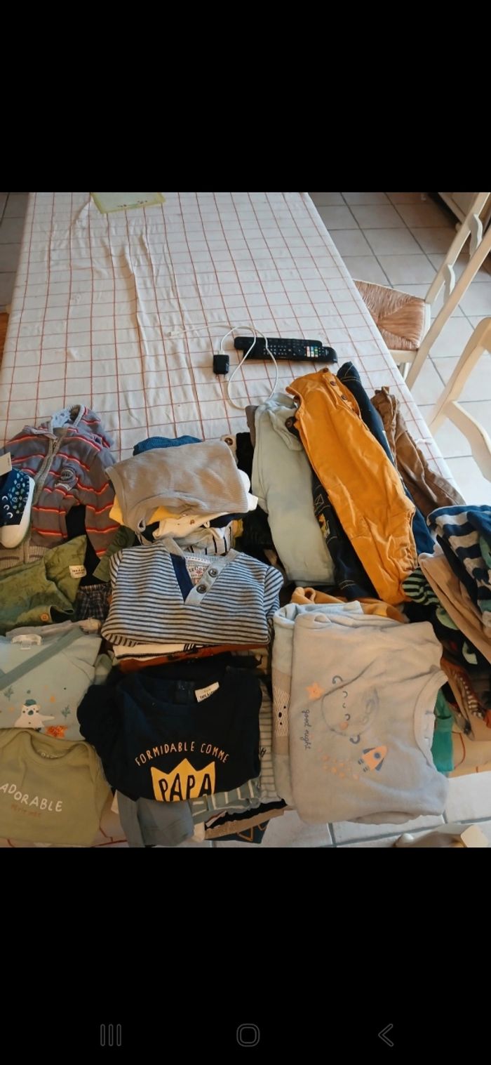 Lot 125 vêtements 3 mois