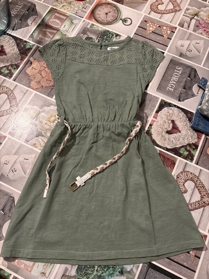 Robe 6 ans kaki