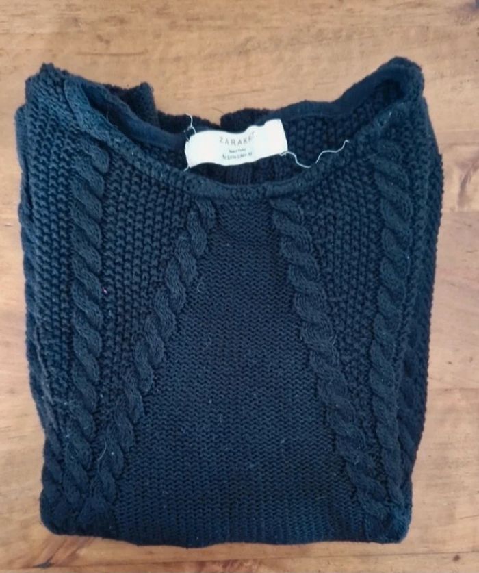 Pull noir - photo numéro 2