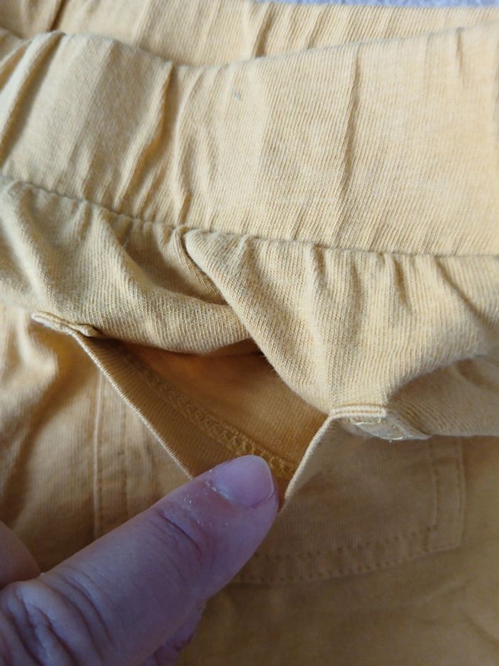 Short jaune Disney 3ans - photo numéro 3