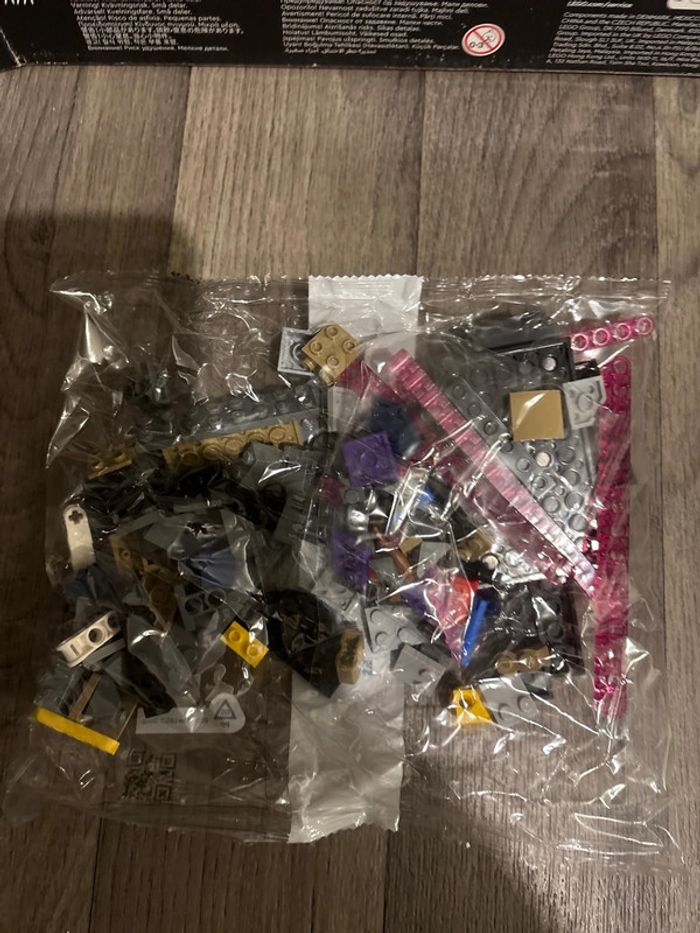 Lego Ninjago en vrac avec boites et pièces manquantes dans les deux boîtes. Les sachets sont ouverts - photo numéro 10