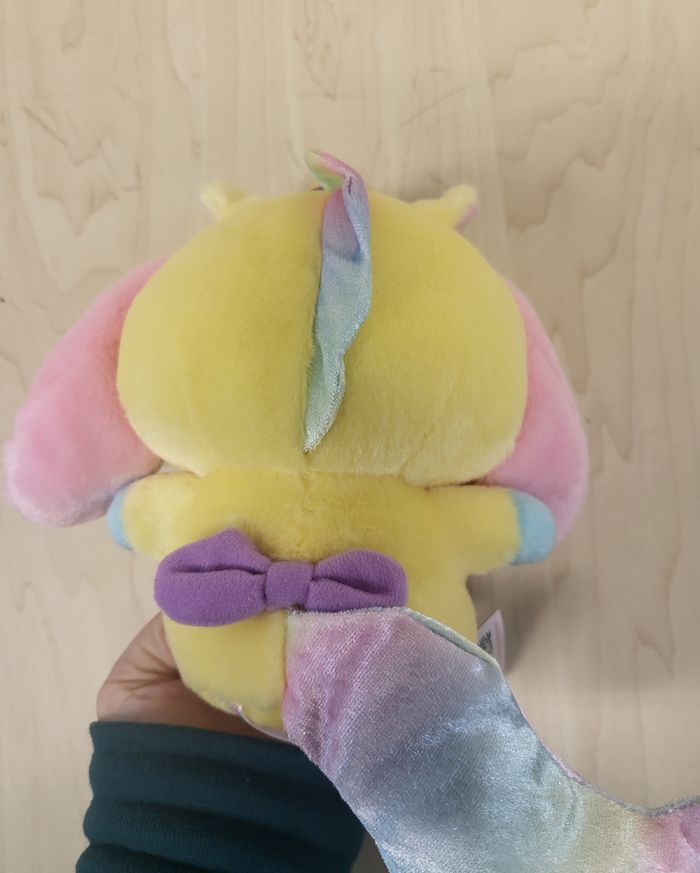 Petite peluche Sanrio My Melody Licorne jaune - photo numéro 3