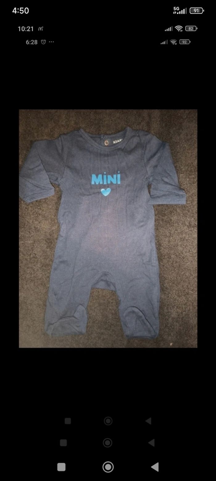 Lot vêtements bébé 1 mois - photo numéro 3