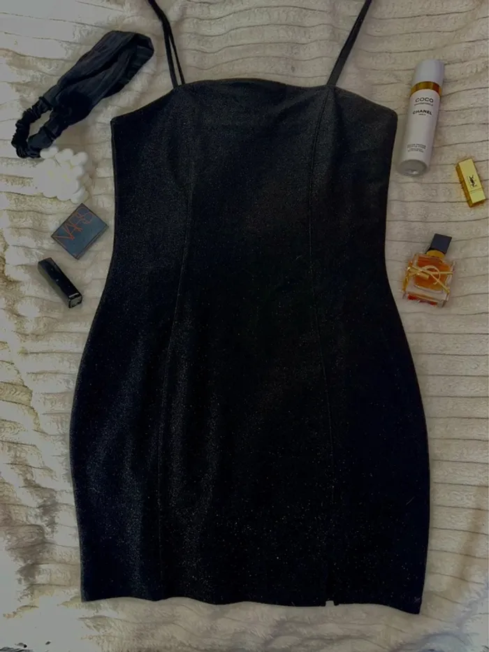 Robe pailleté - photo numéro 2