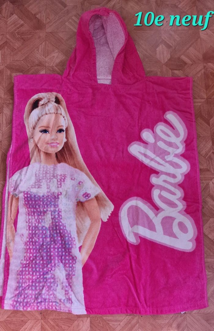 Poncho barbie neuf