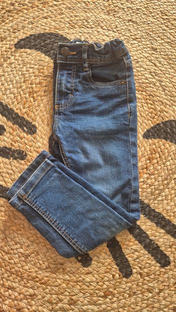Jean garcon taille 4 ans