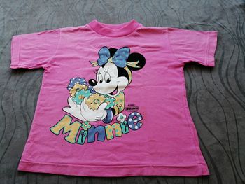 Tshirt fushia Disney 4 ans