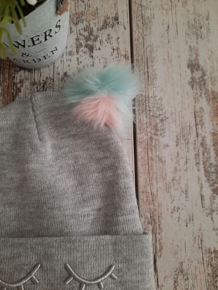 Joli bonnet avec deux pompon multicolore - photo numéro 3