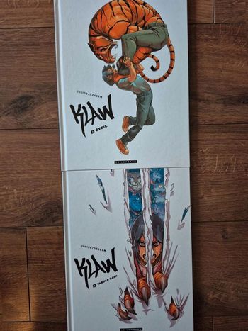 Lot  de  2  bandes dessinées  Klaw