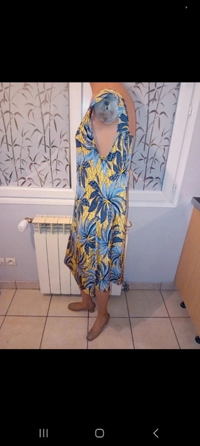 Robe mi longue taille 42 - photo numéro 3