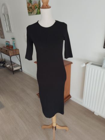 Robe noire raz du cou prête du corps en coton automne hiver femme '' Promod''