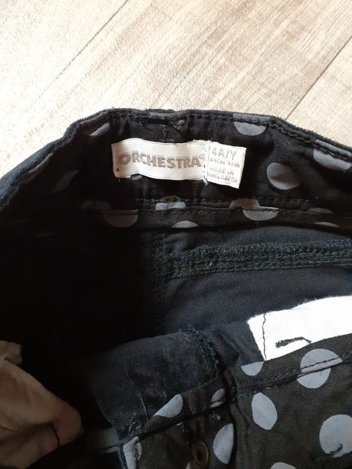 Short en velours fille noir 4 ans neuf - photo numéro 3