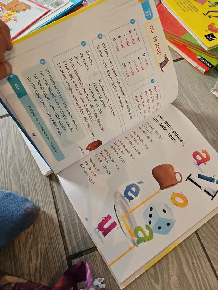 Livre scolaire  lecture syllabique Léo  et Léa - photo numéro 4