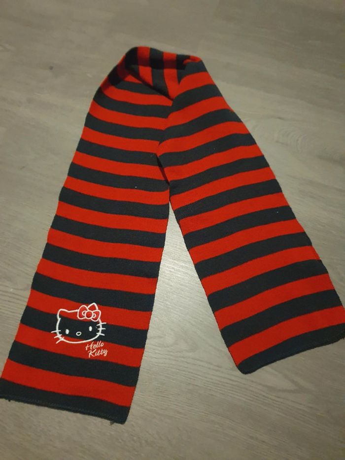 Écharpe hello kitty