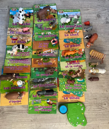 Livres audio la ferme Altaya, figurines et enceinte