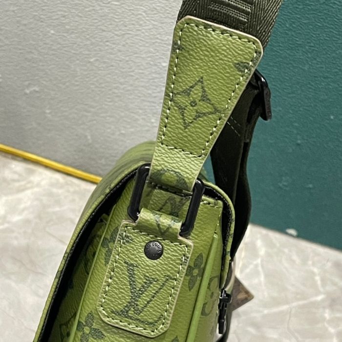 Louis Vuitton  DISTRICT  M46255 - photo numéro 6