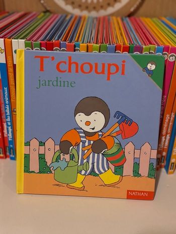 Livre tchoupi jardine 