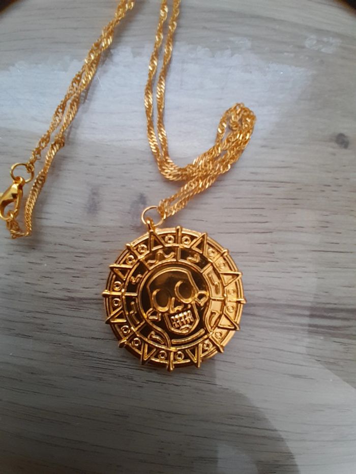 Collier Médaillon de Pirates des Caraïbes,Jack Sparrow - photo numéro 2
