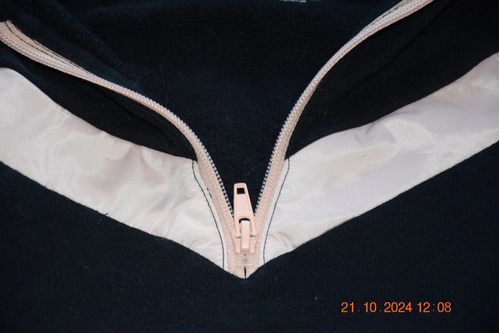 Sweat a capuches fille 6 ans - photo numéro 3