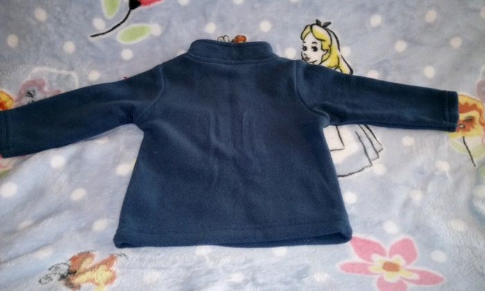 Pull Disney minnie 3 mois neuf - photo numéro 3