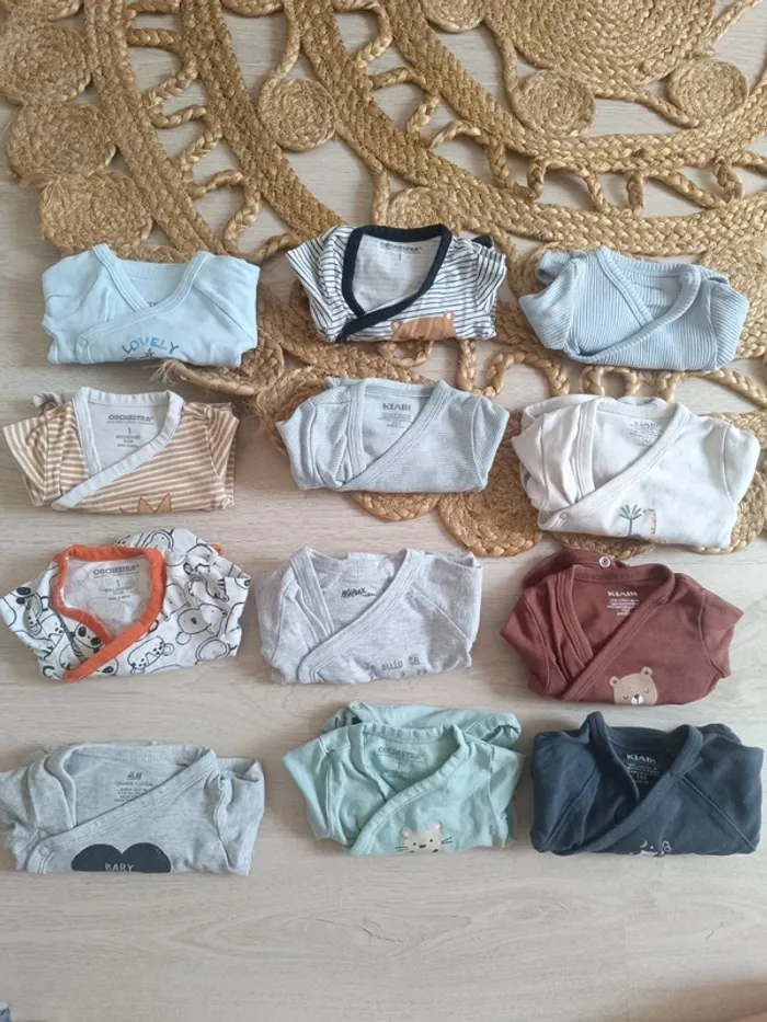Lot de 12 body manche longue 1 mois - photo numéro 2