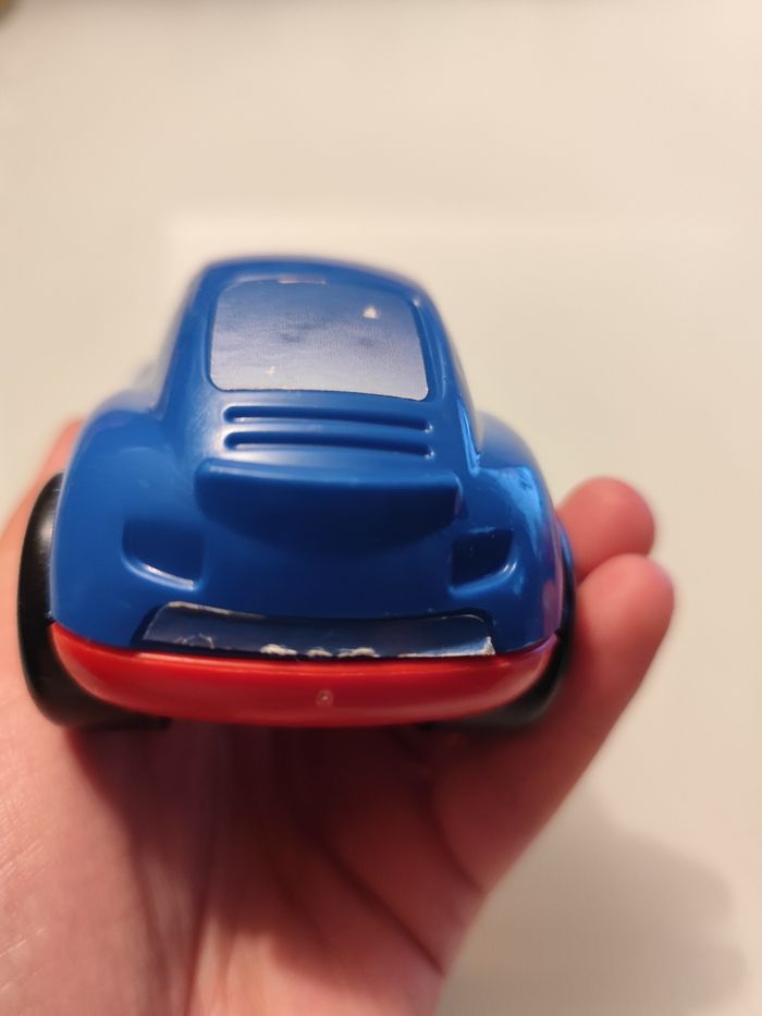 Petite voiture - photo numéro 3