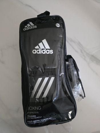 Gants de boxe Adidas