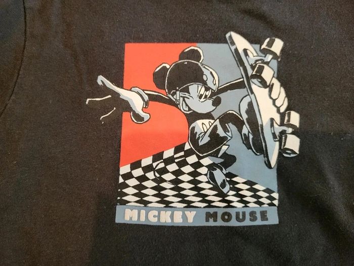 T-shirt manches longues Disney 4 ans - photo numéro 2