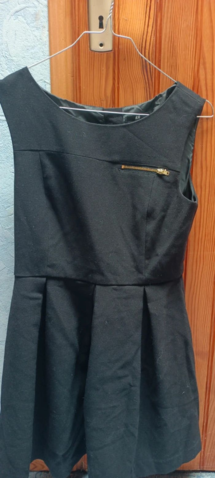 Robe noire H&M