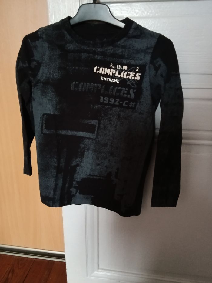 Tee-shirt complices noir et multicolore