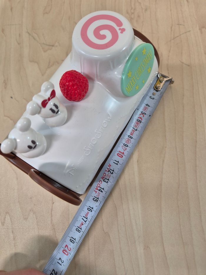 Boite plastique Tokyo Disney Resort : Bûche de Noël - photo numéro 9