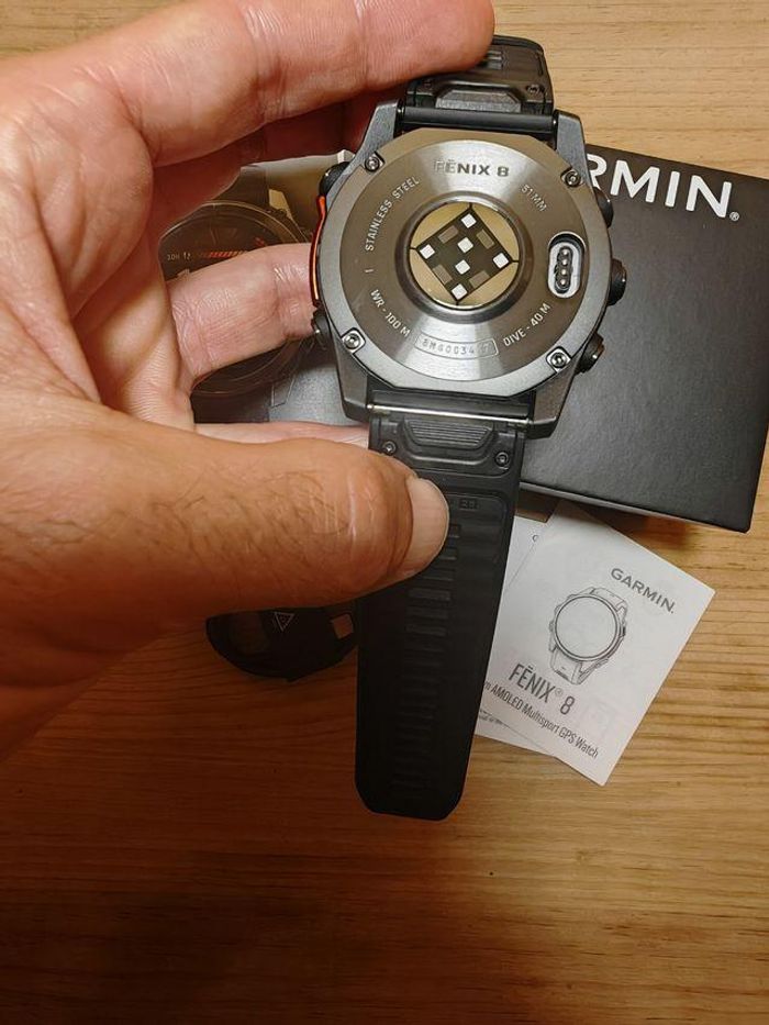 Garmin Fenix ​​​​8 AMOLED - photo numéro 3