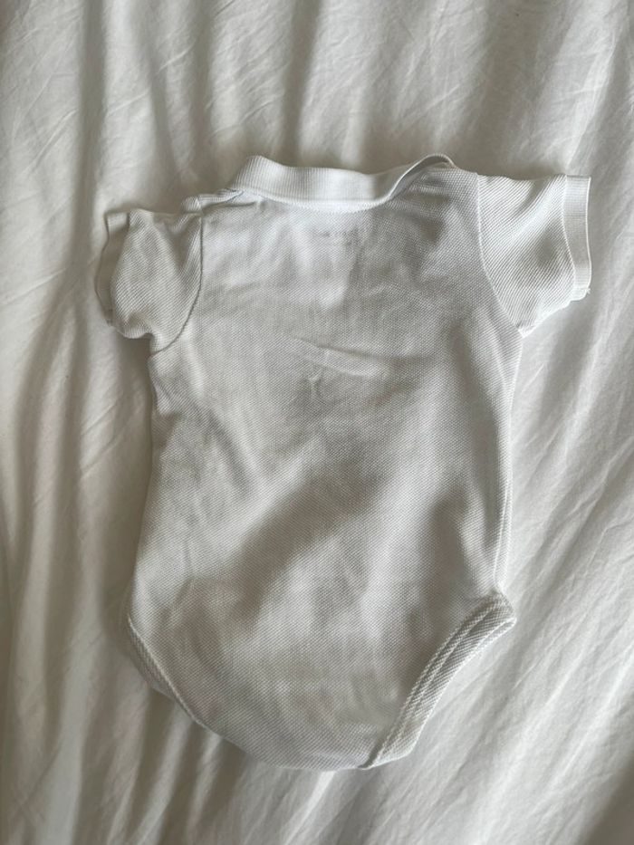 Body polo Lacoste Neuf 6 mois - photo numéro 4