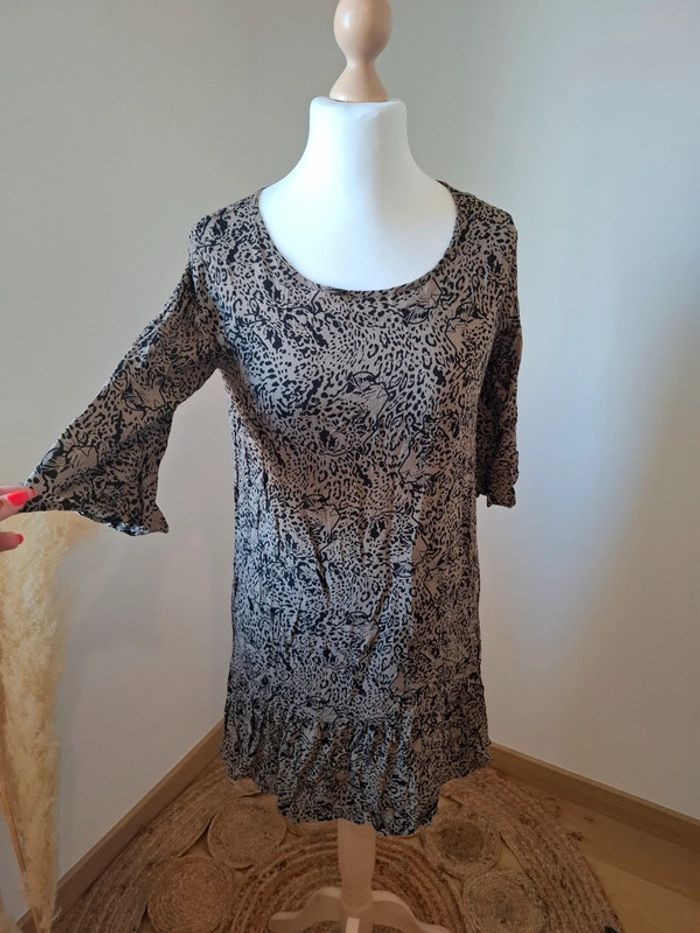 Robe courte légère Tezenis taille M 38 - photo numéro 7