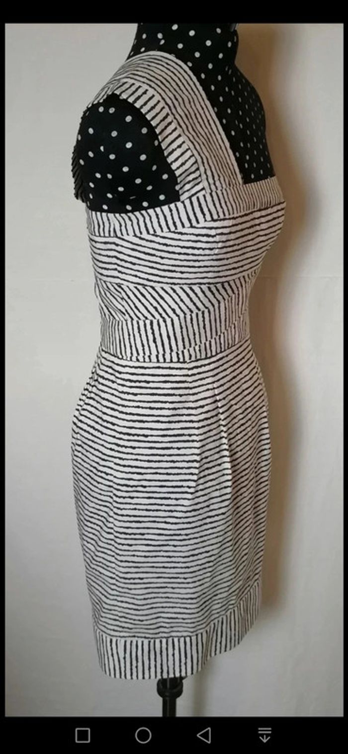 Robe rayures noir blanc Taille XS Bcbg MaxAzria - photo numéro 8