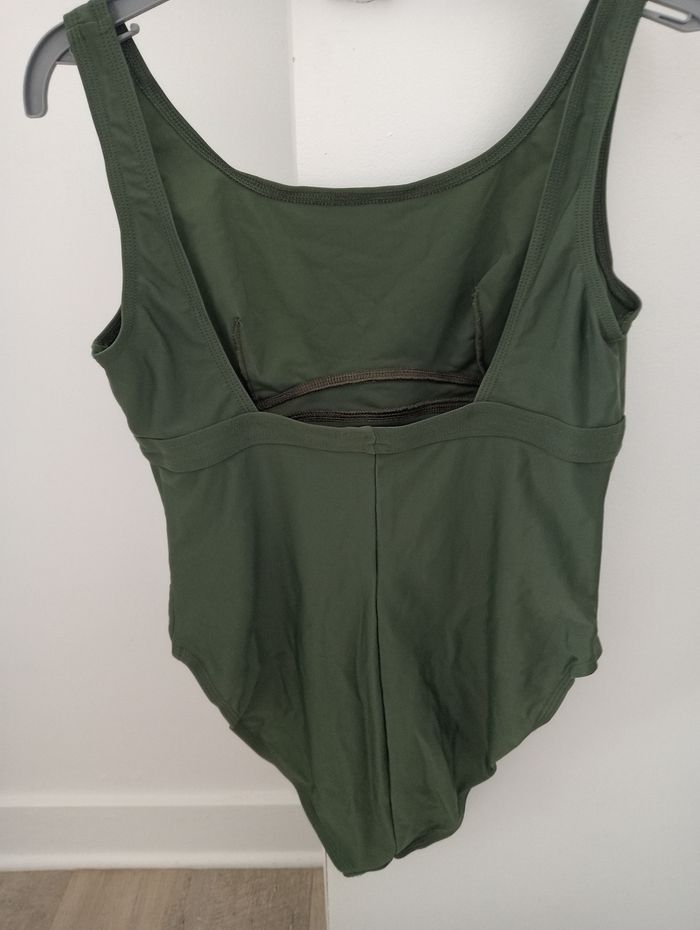 Maillot de bain de grossesse taille 42 - photo numéro 4