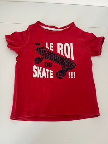 T shirt rouge vertbaudet 