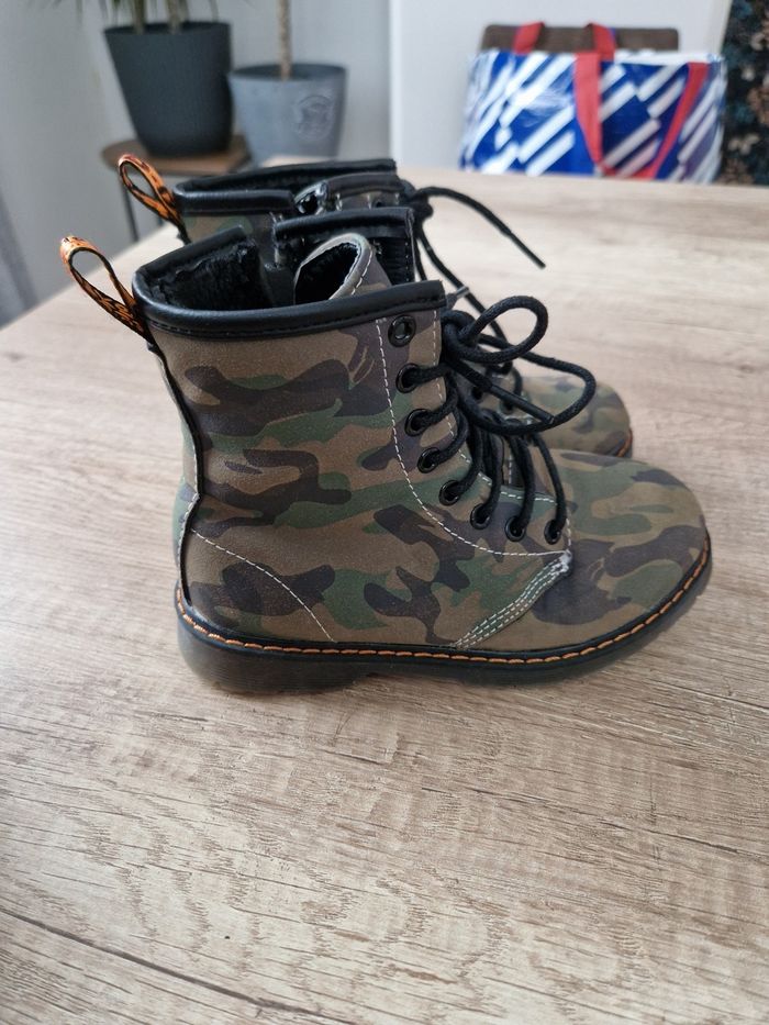 Boots taille 29 - photo numéro 2