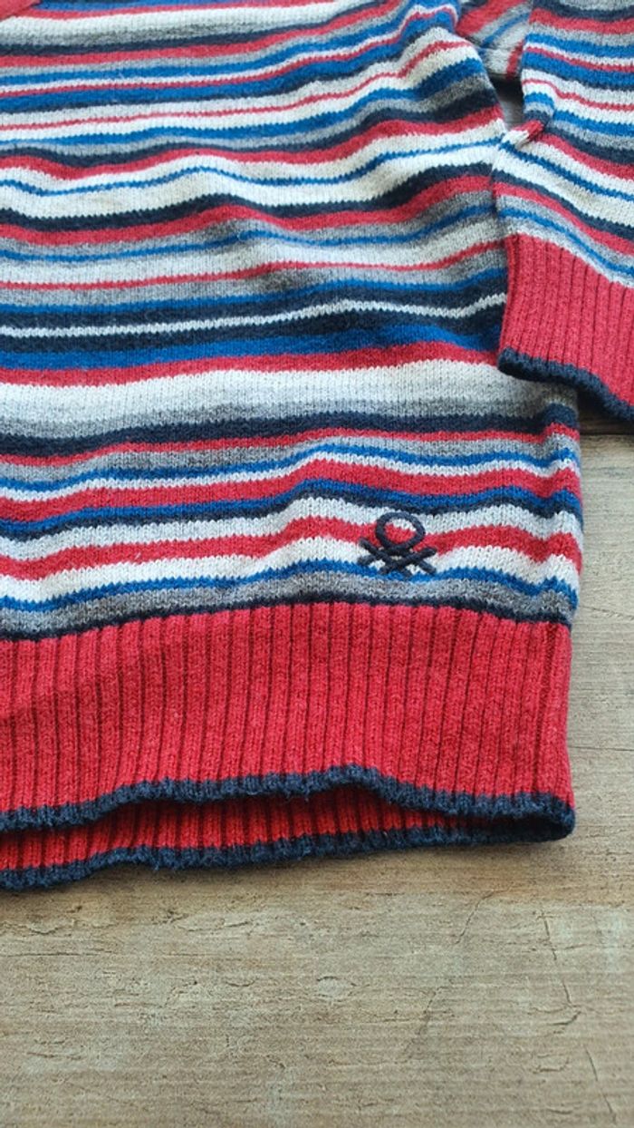 Pull benetton 12 mois en très bon état - photo numéro 2