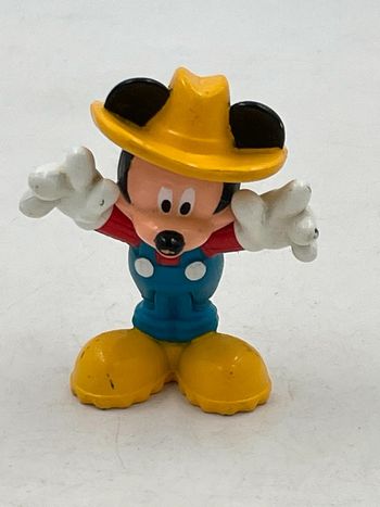 Figurine Disney Mickey en tenue de fermier 6,5 cm