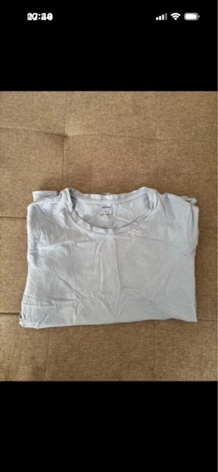T-shirt femme L - photo numéro 1