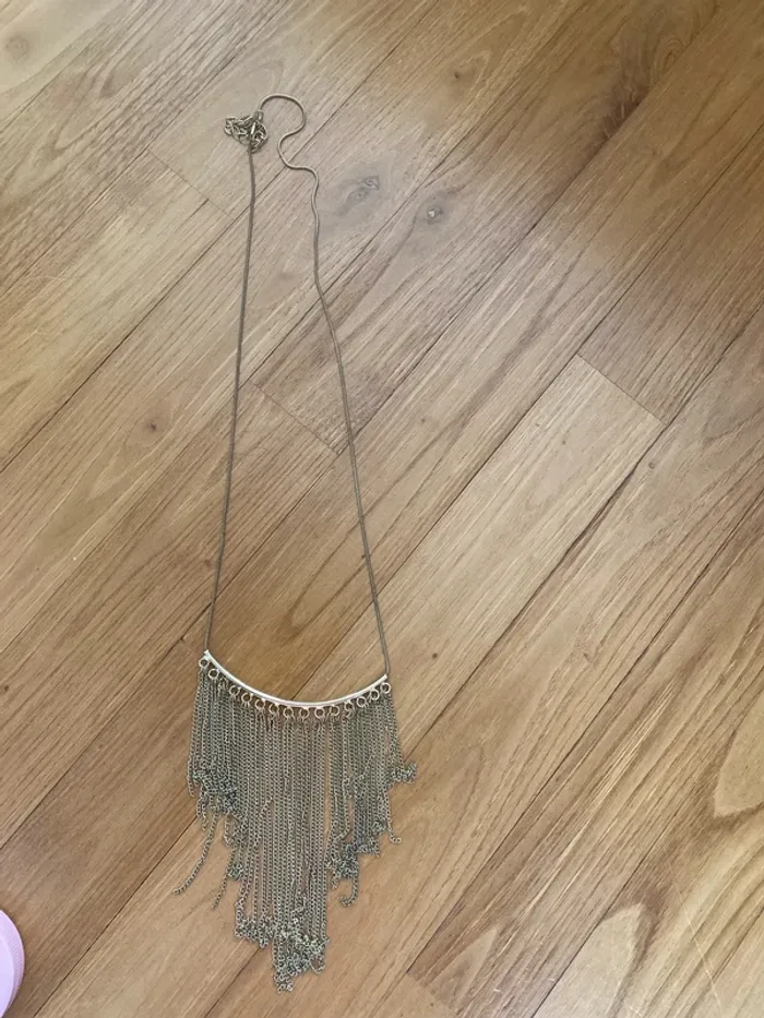 Collier doré