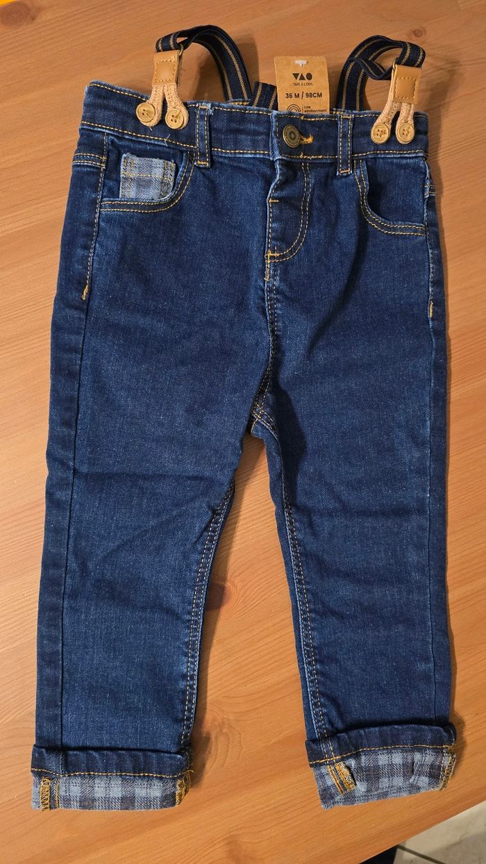 NEUFS NON PORTÉS 🏷💙🥰 superbe ensemble teeshirt ml et jeans 36mois garçon 🥰💙 - photo numéro 4