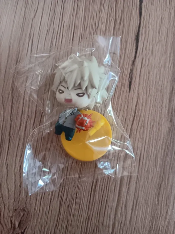Petite figurine mha my hero academia bakugo